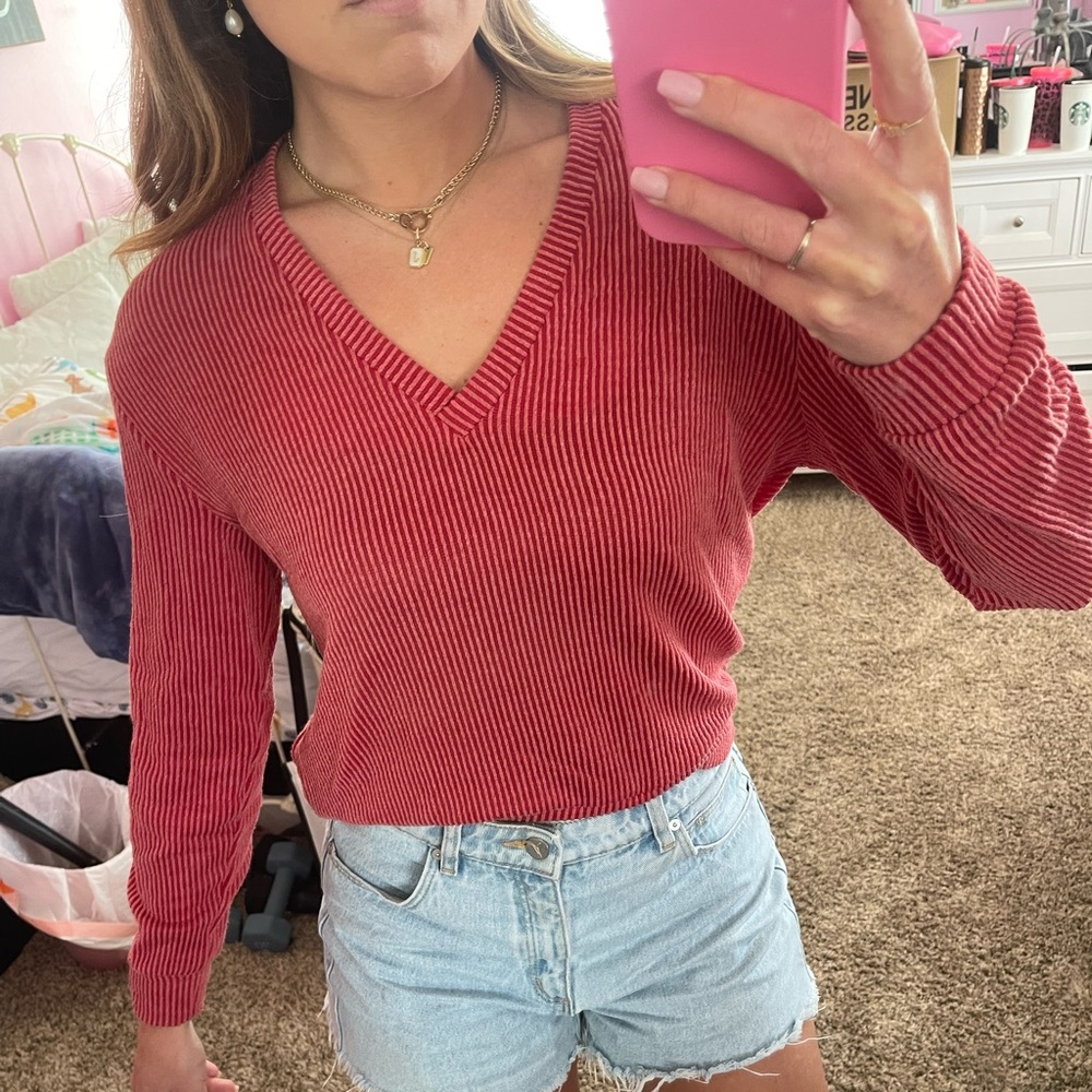 Sweater - Picture 2 of 3